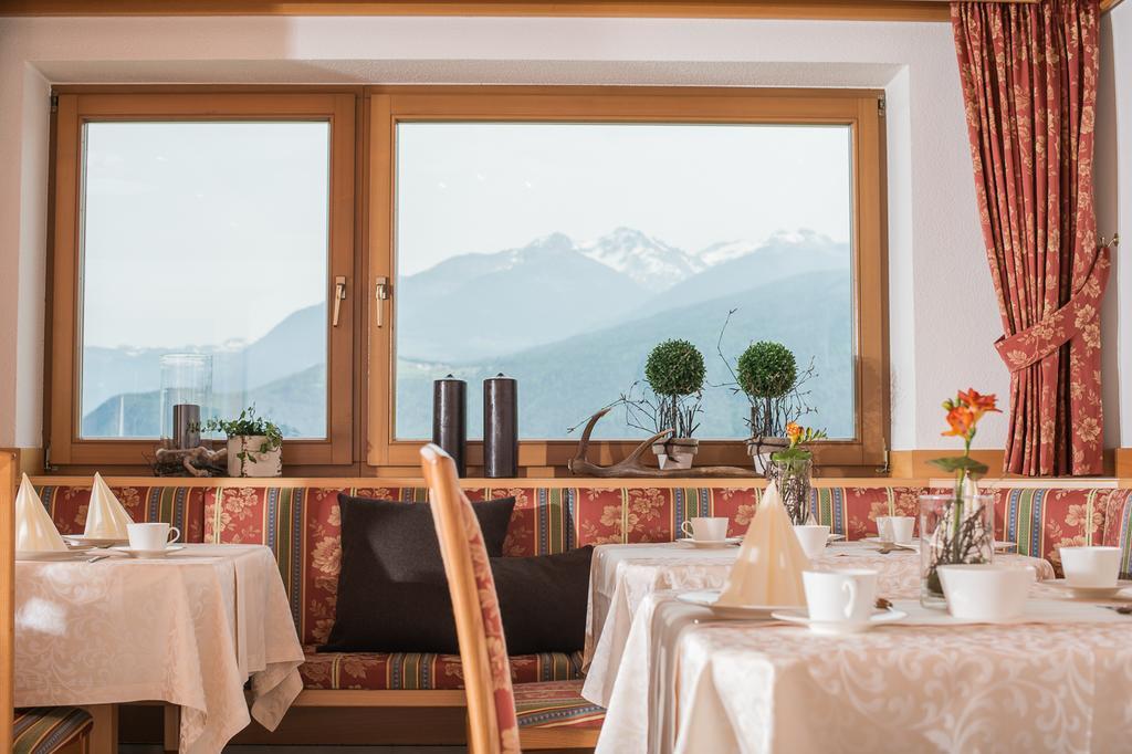 Hotel Garni Hochgruber Brunico Esterno foto