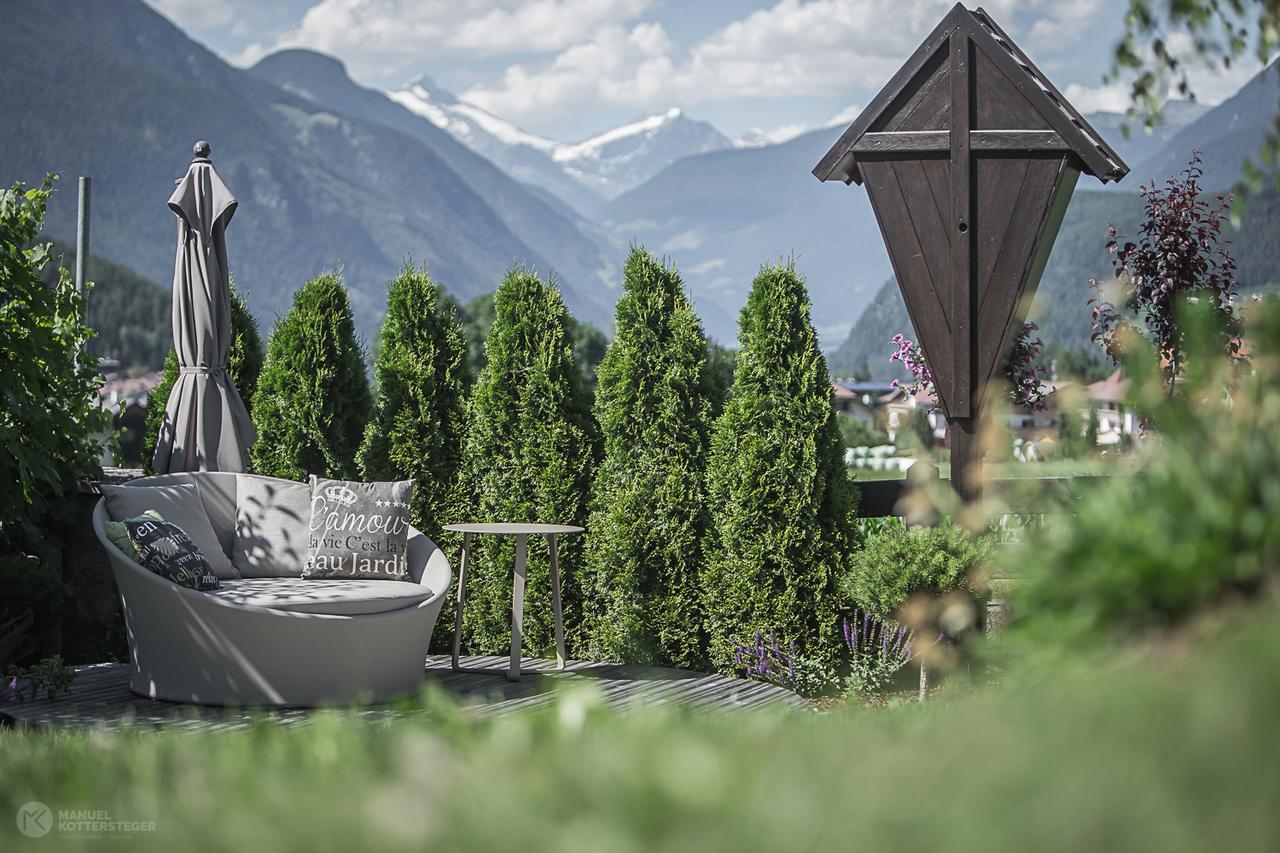 Hotel Garni Hochgruber Brunico Esterno foto